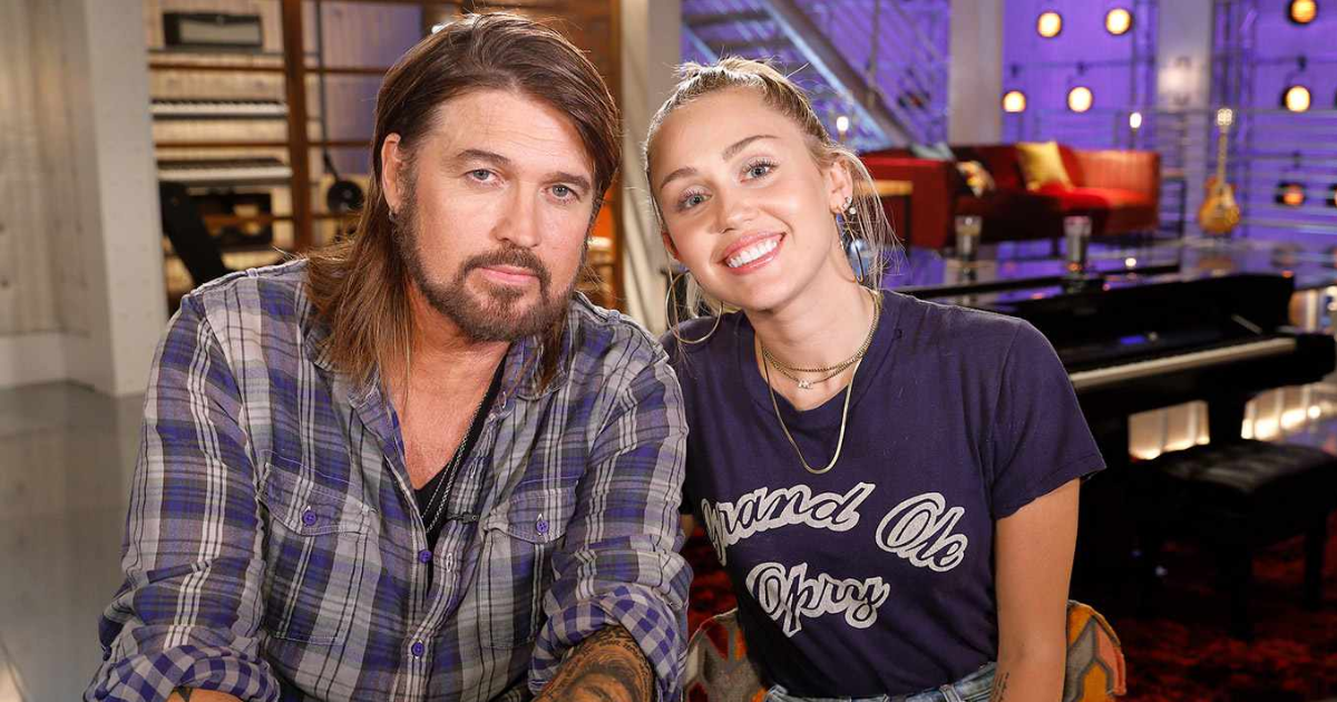 Tel père, telle fille : Miley Cyrus entre dans l'histoire dans la même catégorie que Billy Ray