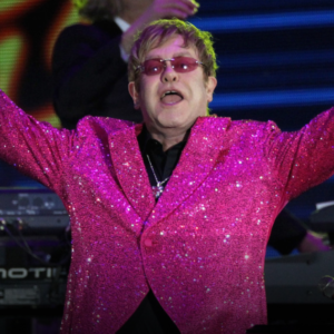 La nouvelle génération de pop est dirigée par les femmes, selon Elton John