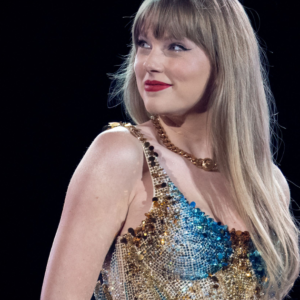 Taylor Swift fait un don et couvre un an de repas à la banque alimentaire