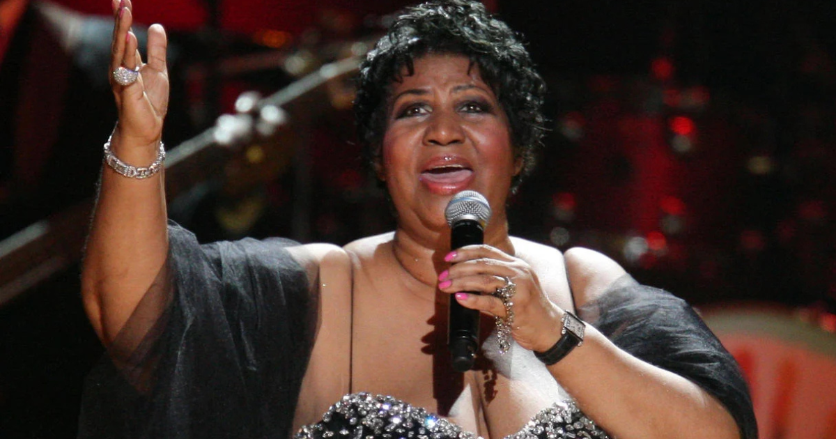 MÉMOIRE MUSICALE : L'INTRODUCTION D'ARETHA FRANKLIN AU "ROCK HALL OF FAME" COMPLÈTE 38 ANS