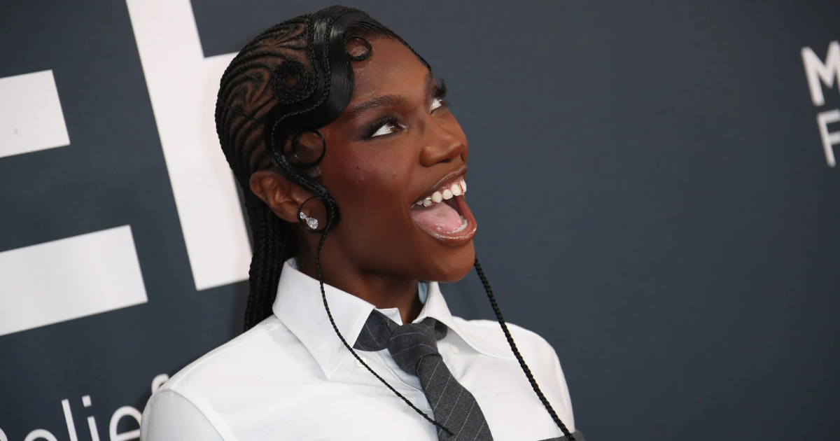 Dockii est élu "femme de l'année" par Billboard