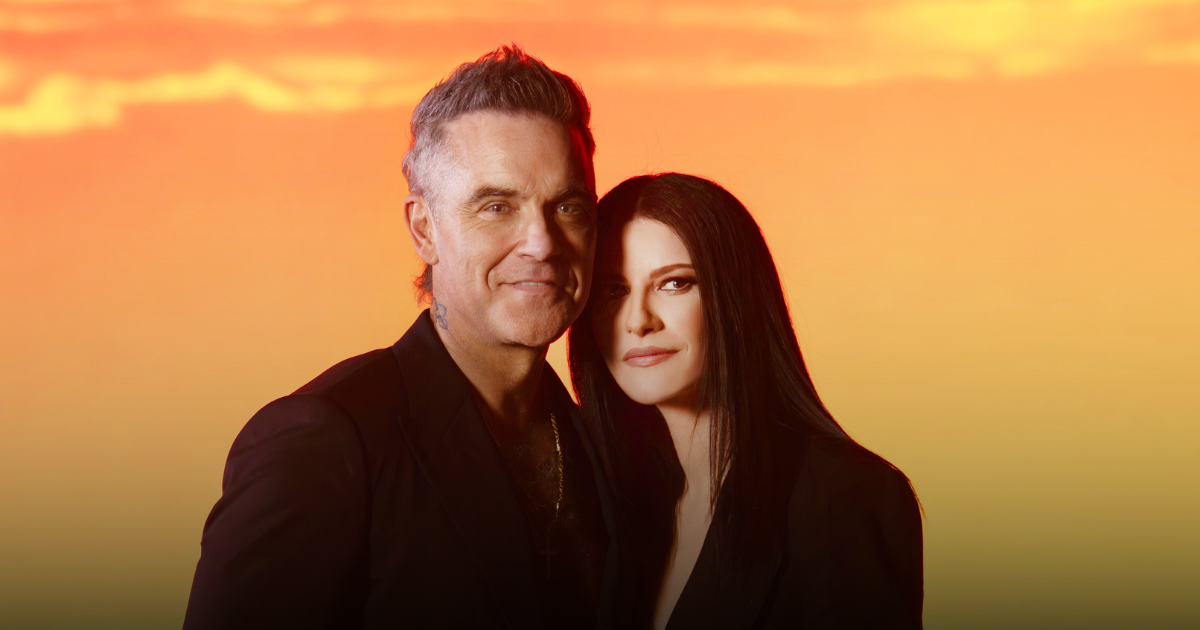 Robbie Williams et Laura Pausini brillent à la Coupe du monde du club