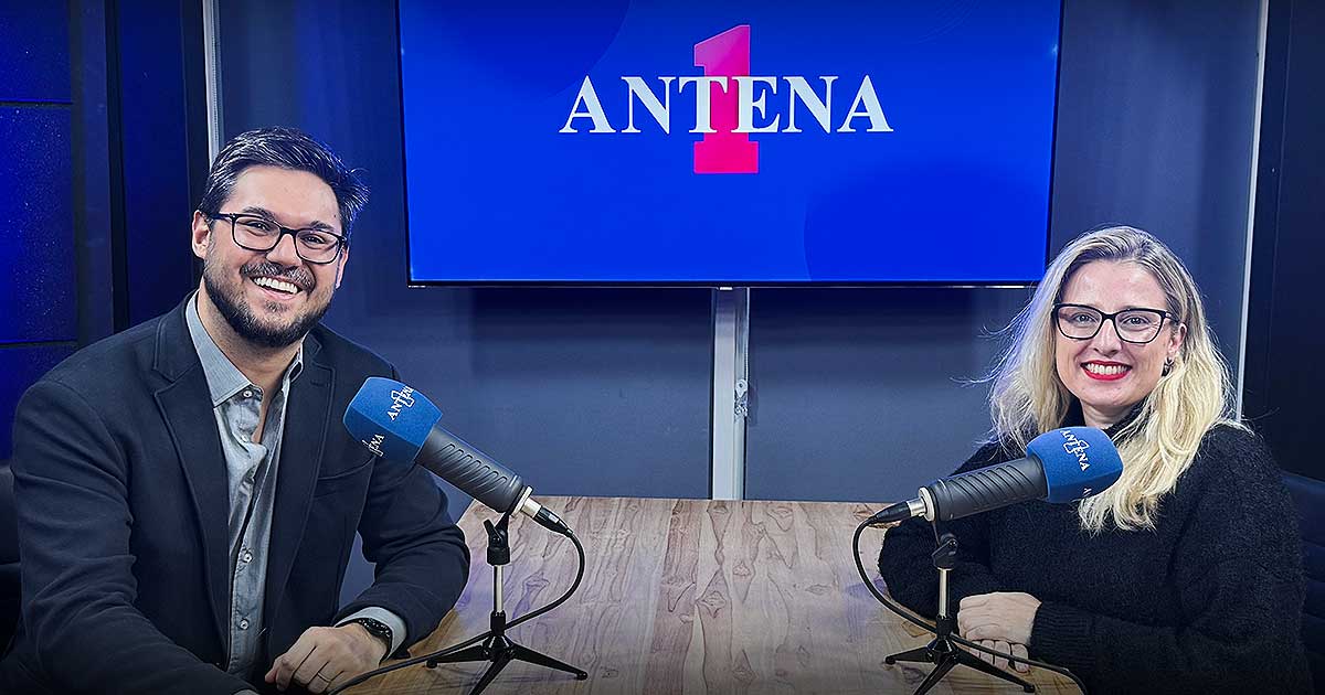 William Hertz, PDG du groupe APIS3, participe à Antena 1 Studio
