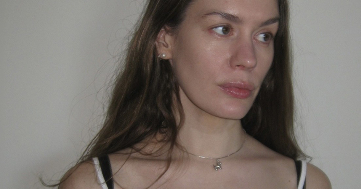 Anna des débuts du Nord "Give Me Your Love Back" sur l'antenne 1