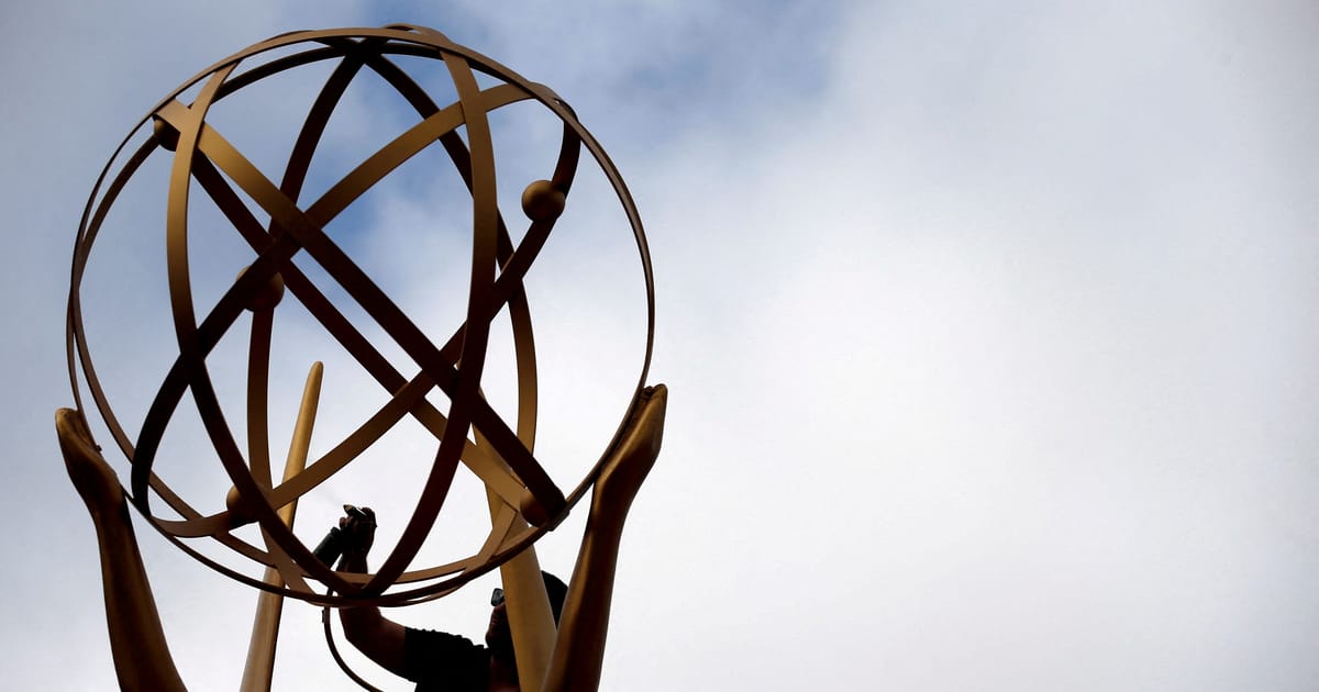 Apple attire les talents hollywoodiens et la reconnaissance des Emmy avec des risques créatifs