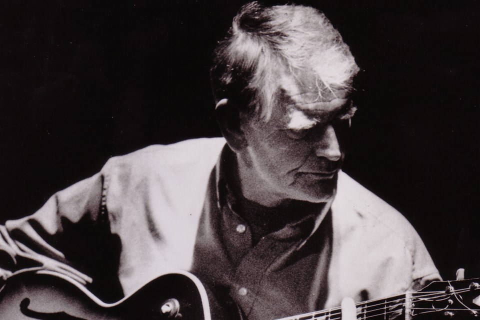 Derek Bailey: Le révolutionnaire de la guitare qui a redéfini de la musique gratuite