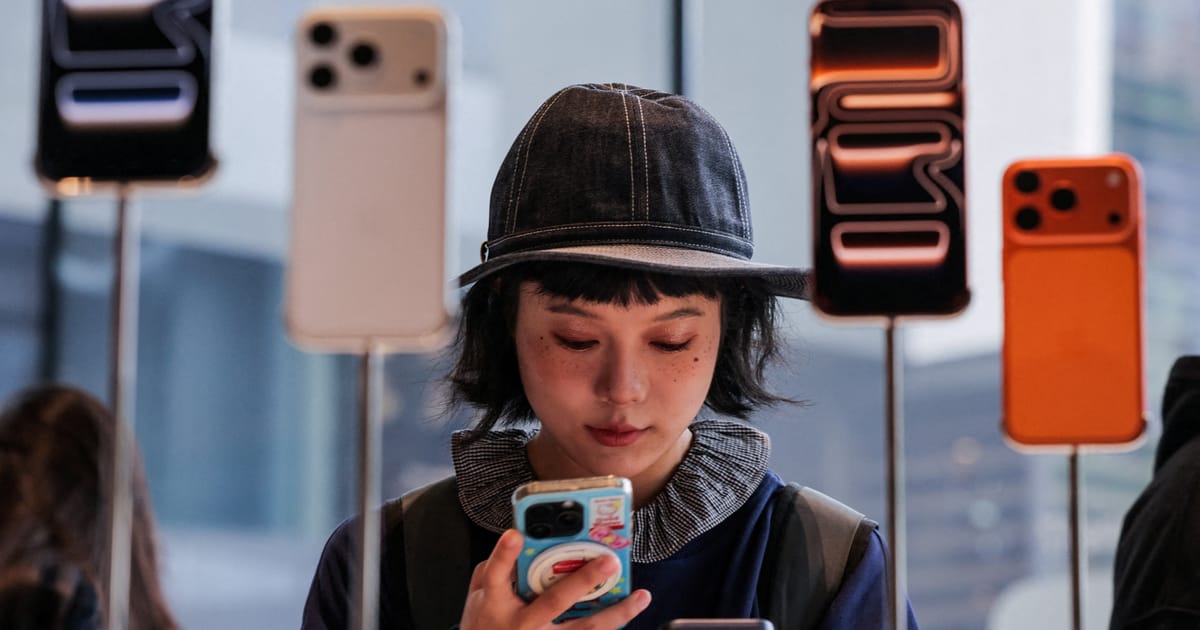 Apple dépasse la valeur marchande de 4 000 milliards de dollars américains ; de nouveaux modèles relancent les ventes d'iPhone