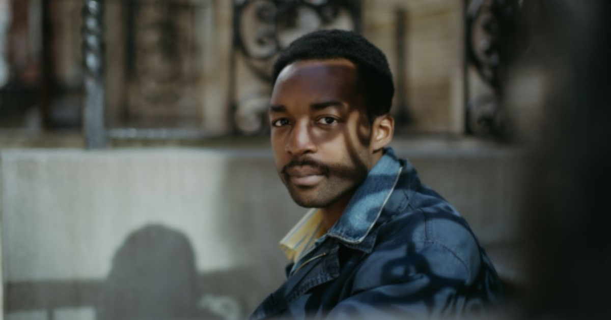 JALEN NGONDA ​​​​DEBUT SUR LA PROGRAMMATION ANTENA 1 AVEC « DOCTRINE OF LOVE »