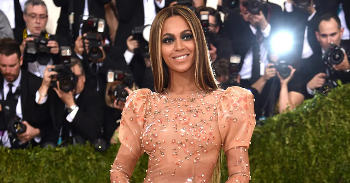 BEYONCÉ DE RETOUR AU MET GALA APRÈS 10 ANS
