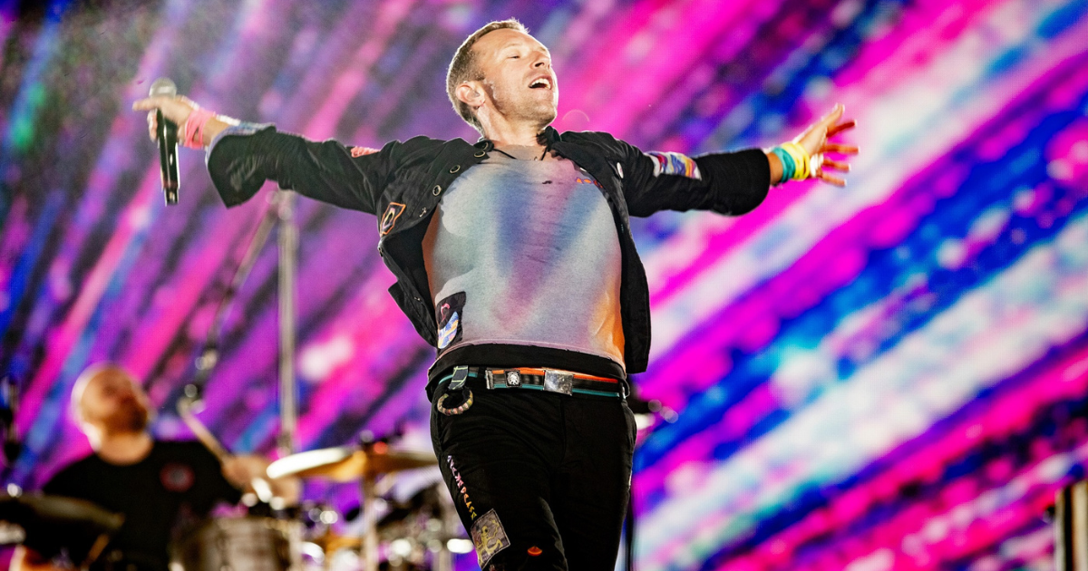 COLDPLAY REMPORTE UNE EXPOSITION IMMERSIVE À PARIS