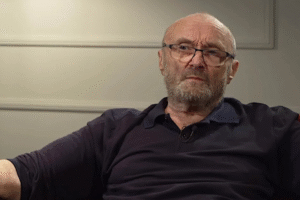PHIL COLLINS INTERDIT DE CHANTER AU HALL OF FAME