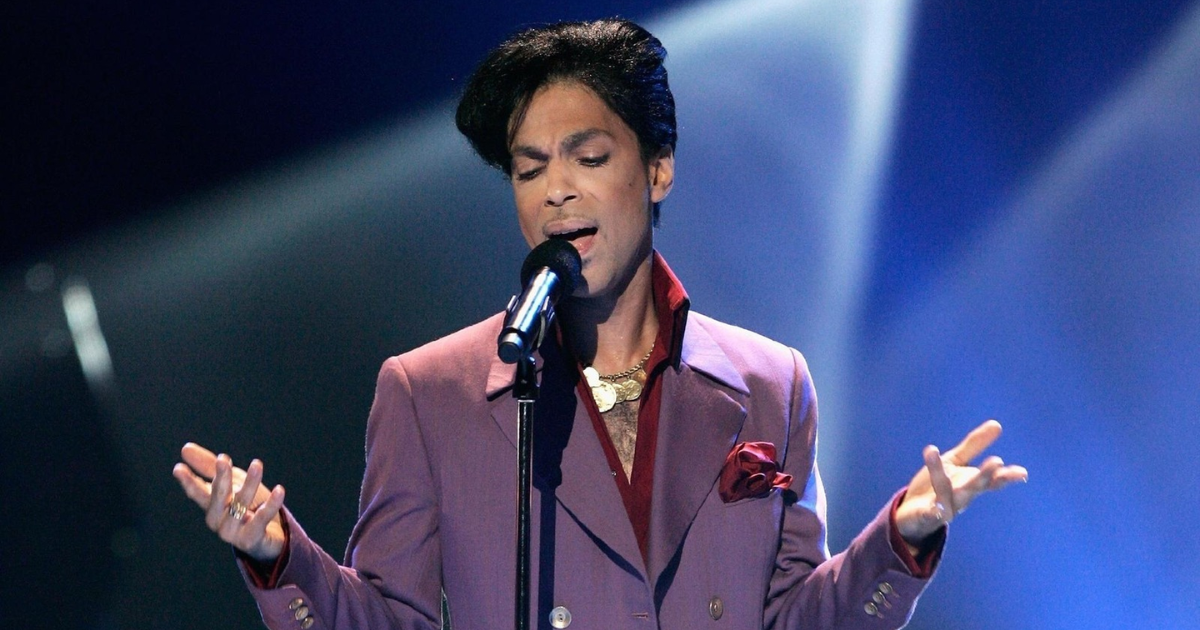 PRINCE A AMENDE DES MUSICIENS DE SON PROPRE GROUPE POUR ERREURS PENDANT LES SPECTACLES
