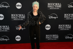 CYNDI LAUPER A 73 ANS
