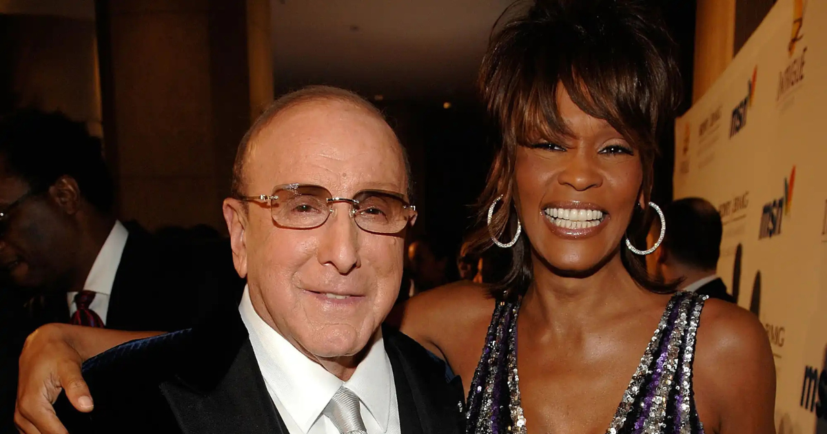 QUI ÉTAIT CLIVE DAVIS, LE PLUS GRAND MOGNAT DE LA MUSIQUE
