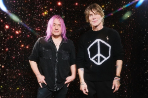 GOO GOO DOLLS CÉLÈBRE 40 ANS AVEC UNE EXPOSITION