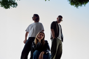 JUNGLE SE PRÉPARE À SORTIR UN NOUVEL ALBUM ET ORGANISE UN SPECTACLE CONFIRMÉ AU BRÉSIL EN 2027