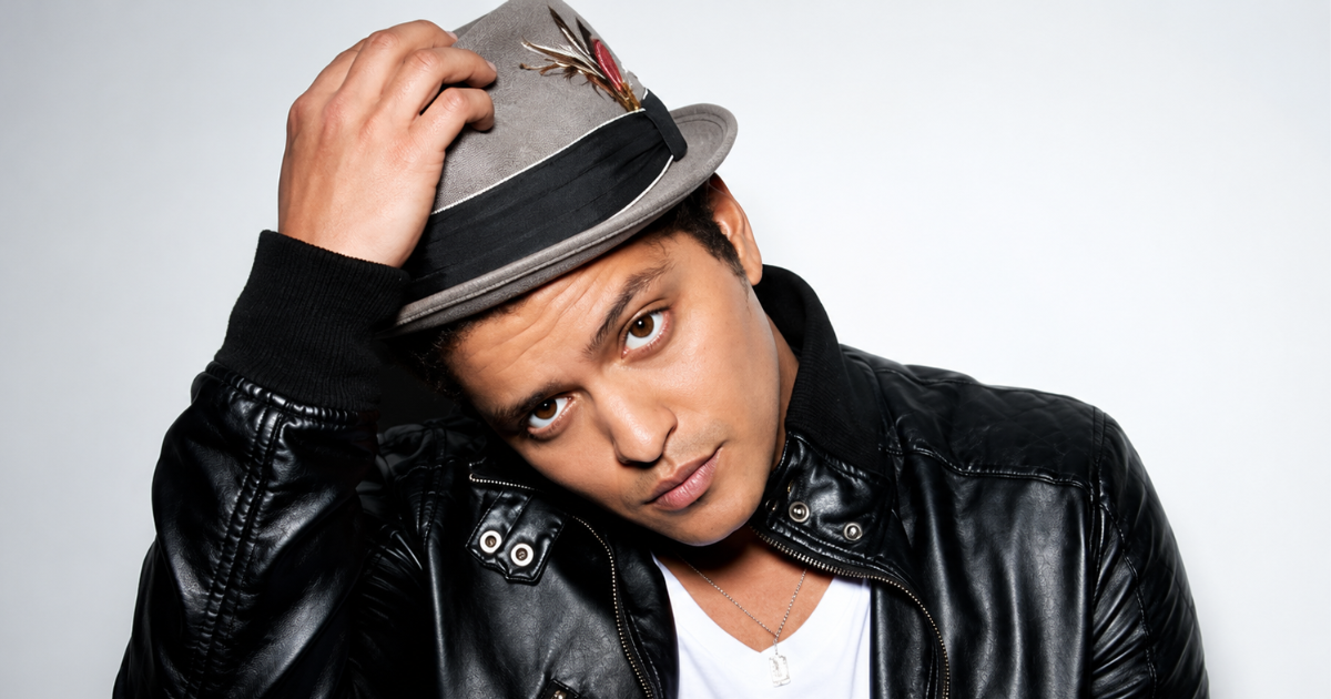 LES DÉBUTS SOLO DE BRUNO MARS TERMINENT 16 ANS