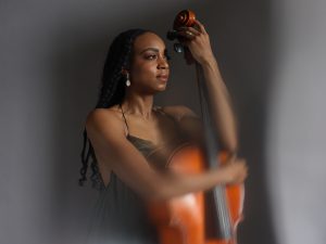 Ayanna Witter-Johnson : pionnière