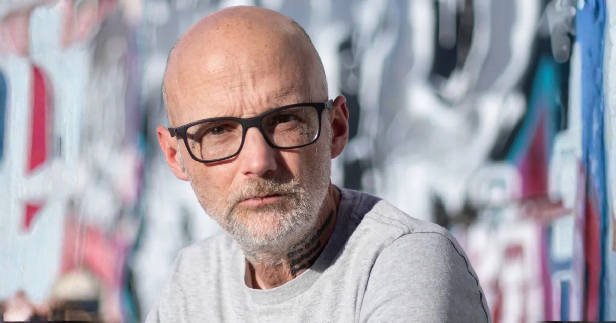 MOBY MET EN VALEUR LE POUVOIR DE LA MUSIQUE POUR TRANSFORMER ET CONNECTER LES GENS