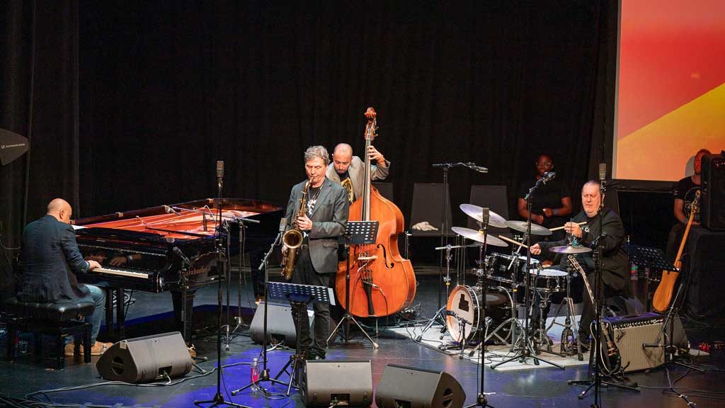 Outreach Music Festival : Musique en rotation constante
