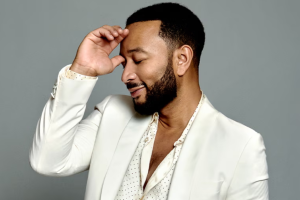 JOHN LEGEND PARIE SUR UN NOUVEAU SON AUX CÔTÉS DE PHARRELL WILLIAMS SUR L&rsquo;ALBUM MUSE