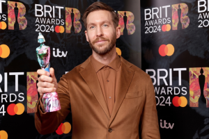 GUINNESS RECONNAIT LE RECORD DU MONDE DE CALVIN HARRIS AU BRÉSIL
