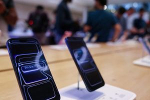 BASF poursuit Apple aux États-Unis pour des brevets d&rsquo;authentification faciale sur les iPhones