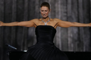 CÉLINE DION À PARIS : UN RETOUR MARQUÉ PAR UNE PURE ÉMOTION