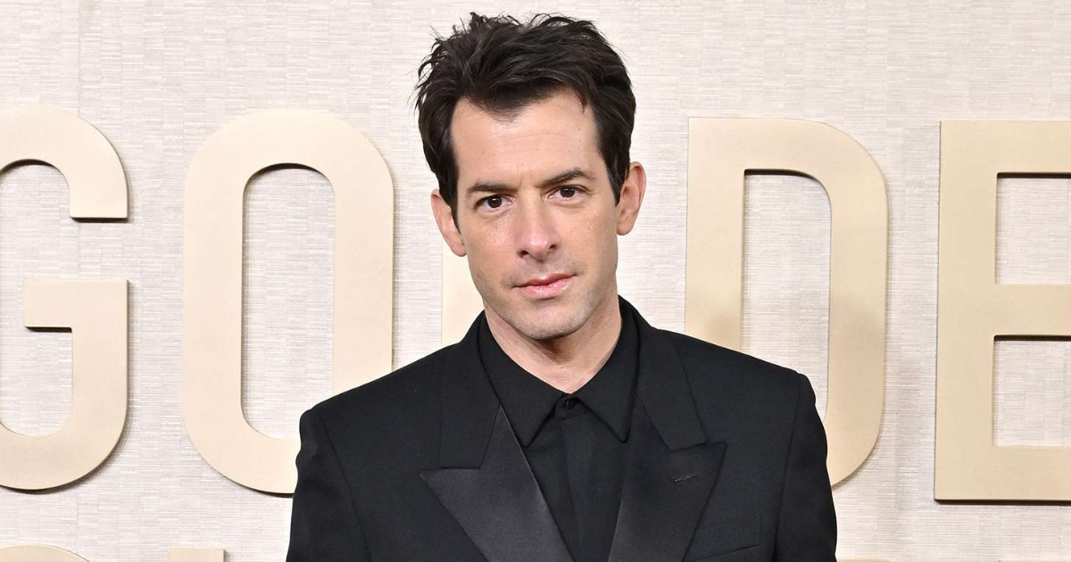 COMMENT MARK RONSON A FAIT SA MARQUE SUR LA POP AU COURS DES DERNIÈRES DÉCENNIES