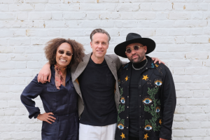 EMELI SANDÉ PARTICIPE À UN NOUVEAU SINGLE COLLABORATIF