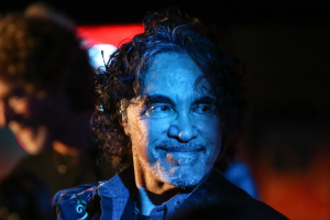 JOHN OATES SAUVE UNE CHANSON OUBLIÉE PENDANT 34 ANS