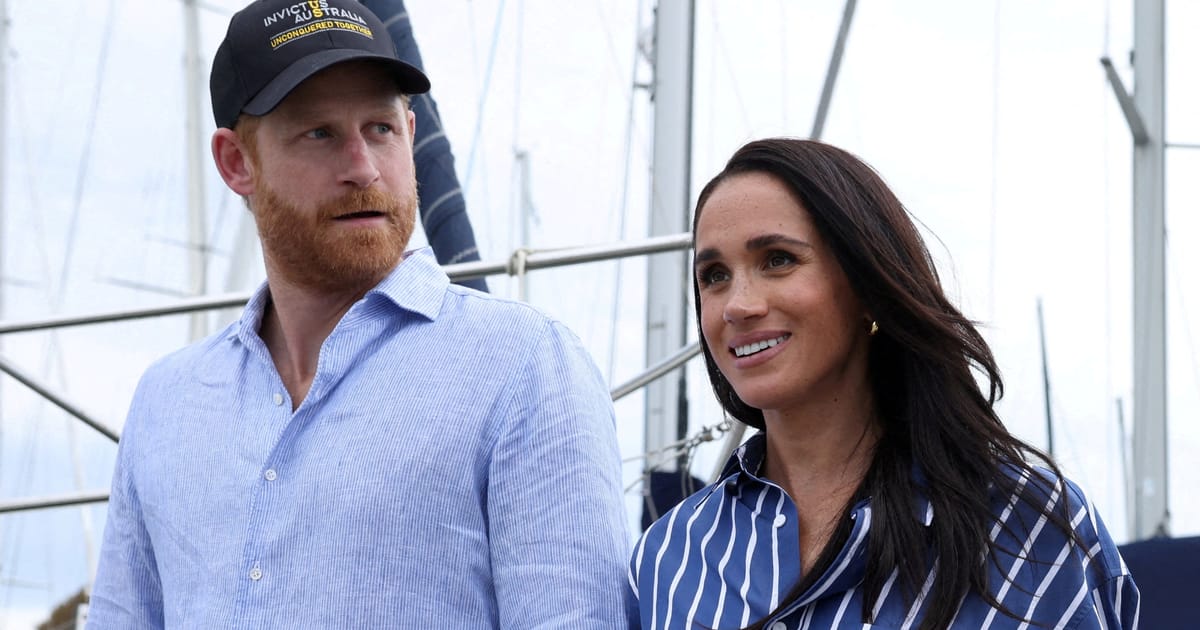 Le roi Charles réaffirme qu'Harry et Meghan restent des membres de la famille royale sans fonctions officielles