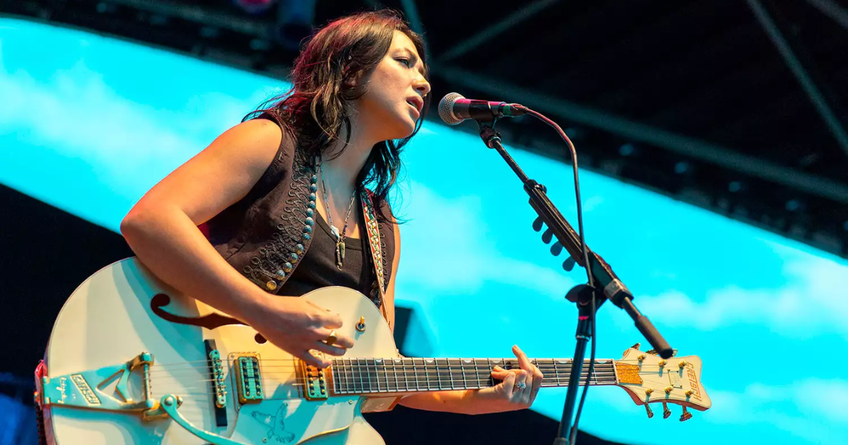 MICHELLE BRANCH RETOUR AUX ORIGINES AVEC UNE TOURNÉE QUI RASSEMBLE DE GRANDS SUCCÈS