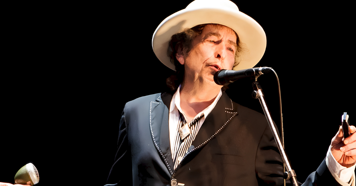 BOB DYLAN CHANGE SON RÉPERTOIRE ET SAUVE DES CHANSONS RARES EN PREMIÈRE EUROPÉENNE