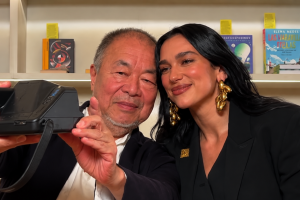COMMENT DUA LIPA EST DEVENUE INTERVIEWEUR POUR ÉCRIVAINS