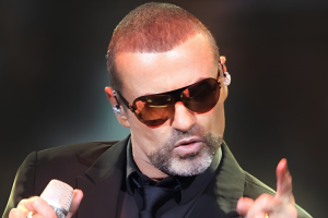 GEORGE MICHAEL REMPORTE UN VINYLE SPÉCIAL AUX CÔTÉS D&rsquo;AUTRES CLASSIQUES DE LA MUSIQUE