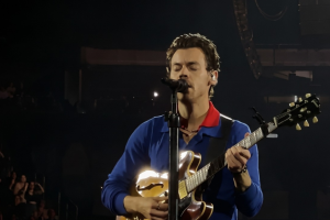 HARRY STYLES REND HOMMAGE À LIAM PAYNE