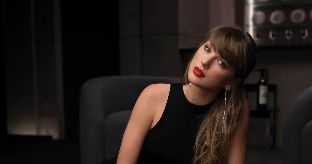 TAYLOR SWIFT ACCUMULE 100 SEMAINES AU SOMMET DU GRAPHIQUE AMÉRICAIN