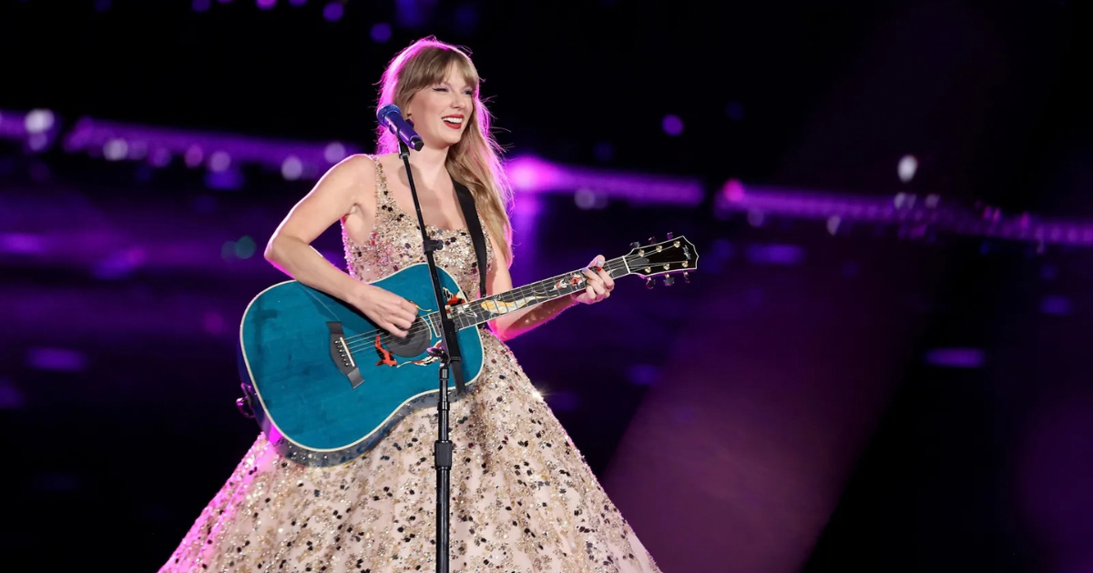TAYLOR SWIFT DE RETOUR AU SOMMET DU BILLBOARD 200